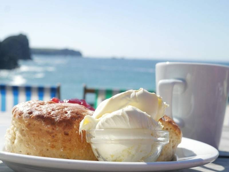 A cream tea looking over Kynance Cove
